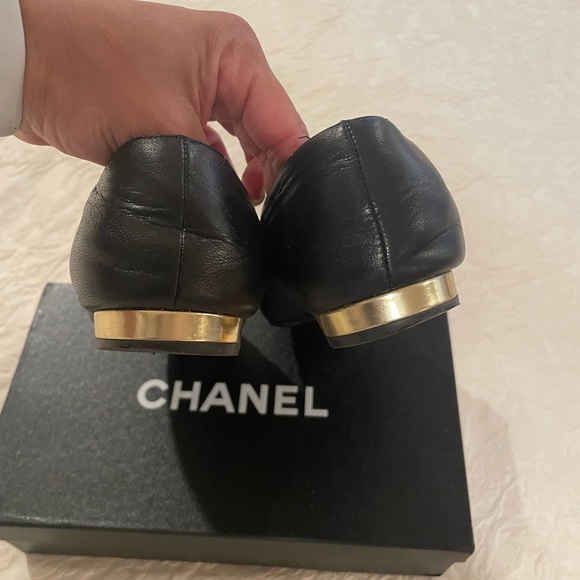 Chanel Flats - Picture 6 of 7